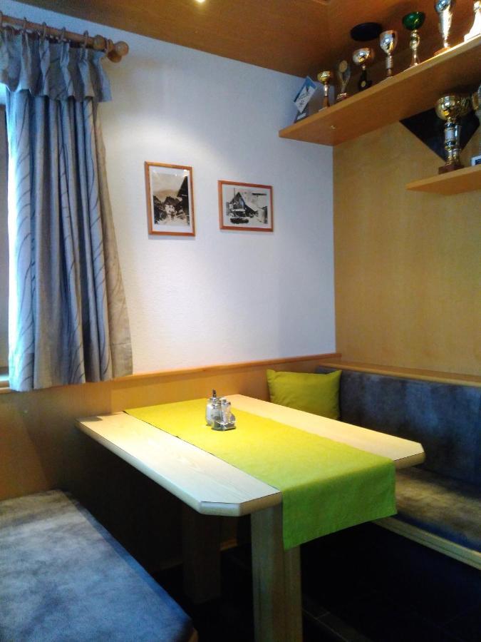 Bed and Breakfast Haus Edelweiss Jerzens Exterior foto