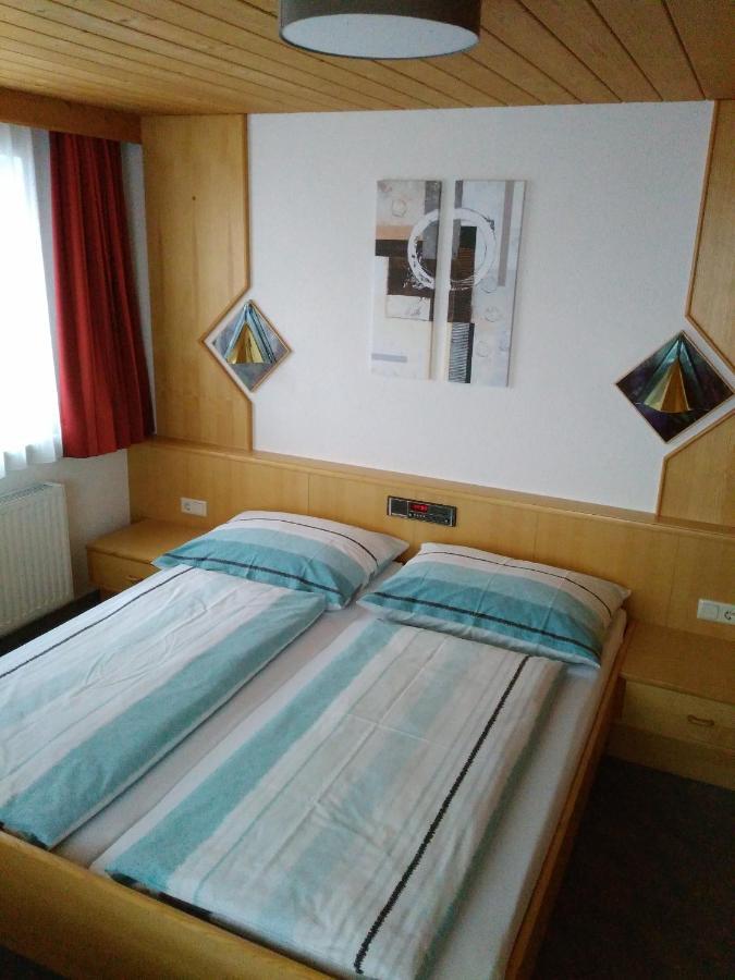 Bed and Breakfast Haus Edelweiss Jerzens Exterior foto